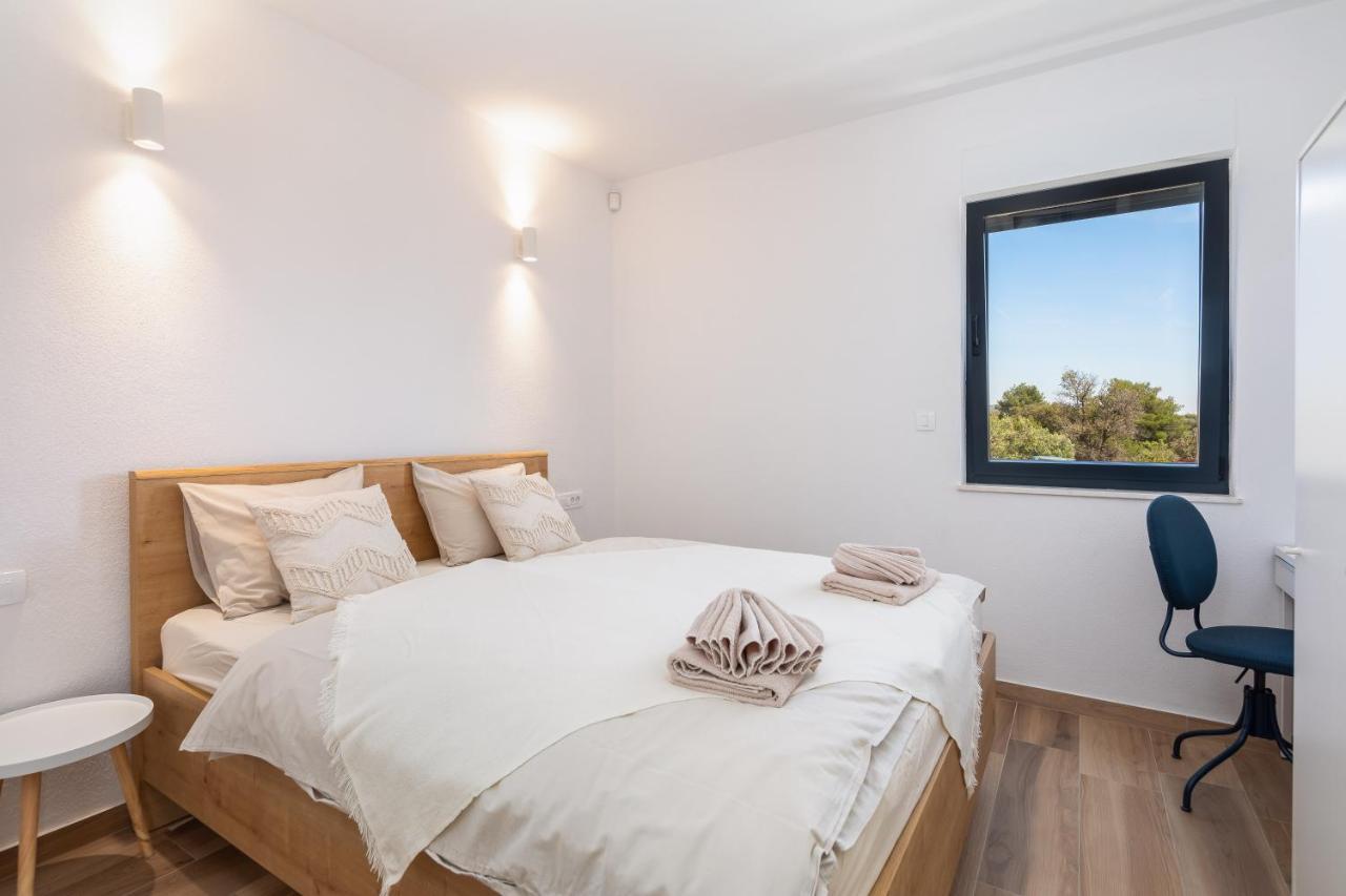 Sun Resort Apartments Zecevo Bagian luar foto