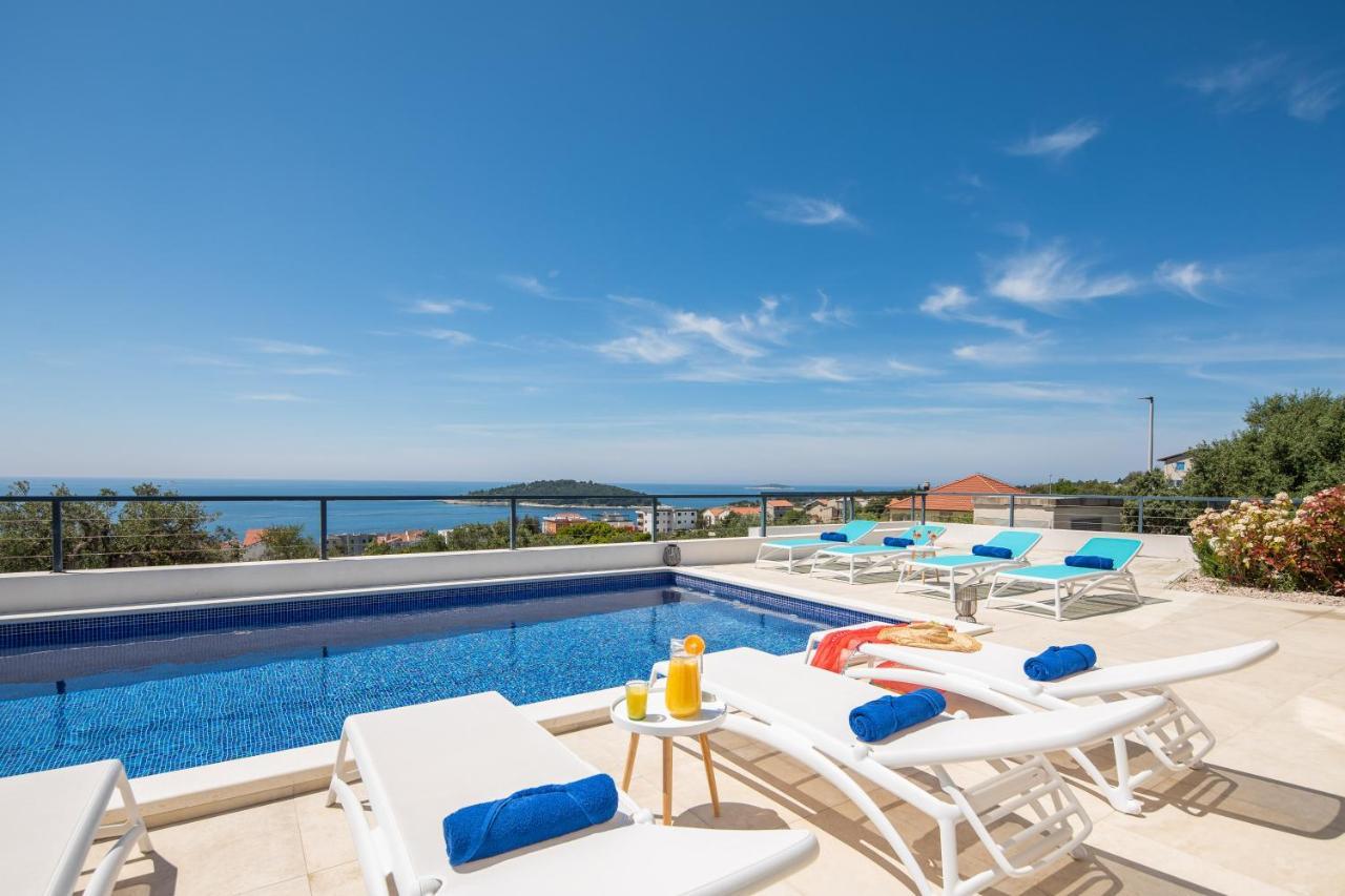 Sun Resort Apartments Zecevo Bagian luar foto