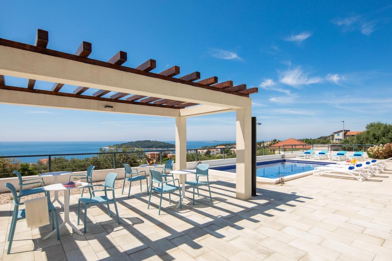 Sun Resort Apartments Zecevo Bagian luar foto