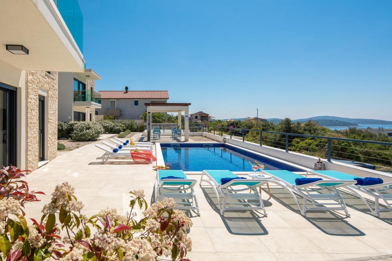 Sun Resort Apartments Zecevo Bagian luar foto