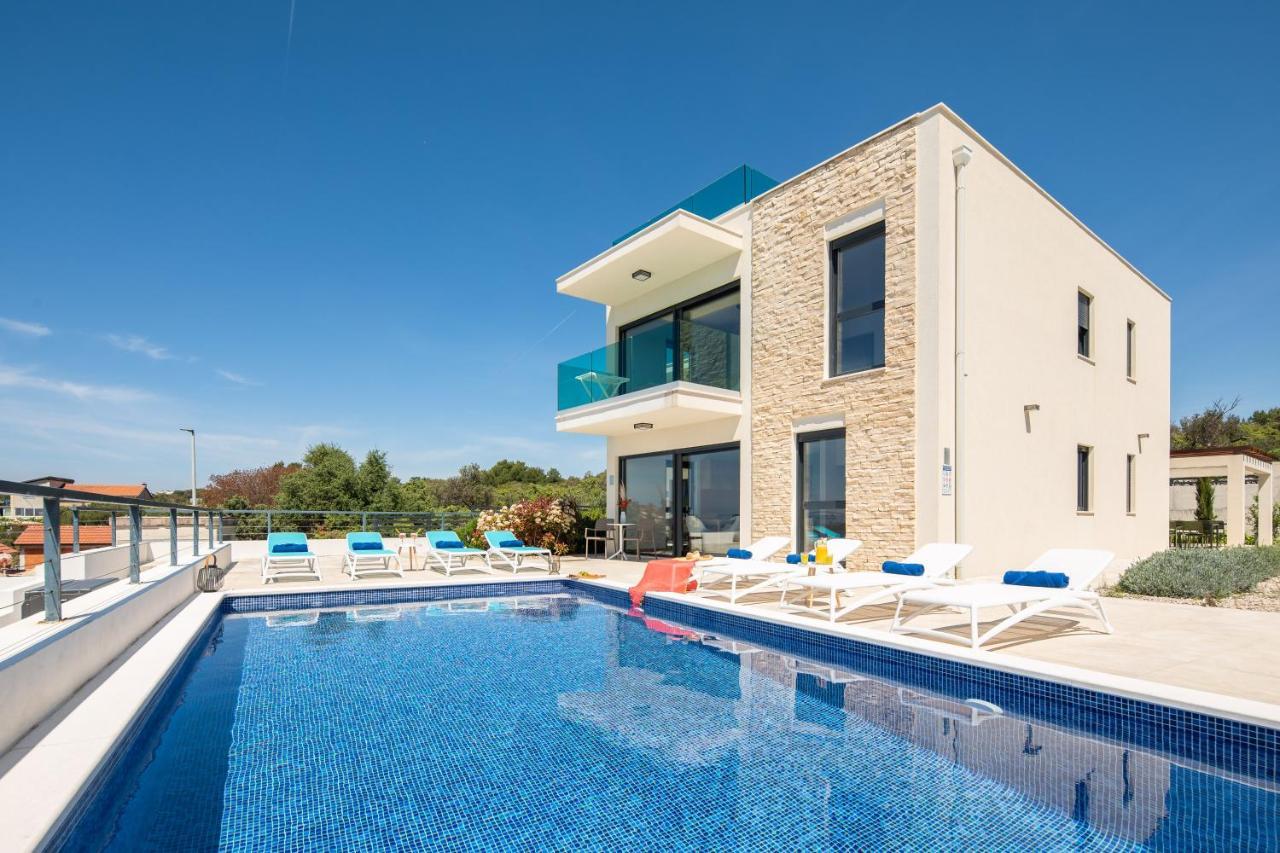 Sun Resort Apartments Zecevo Bagian luar foto